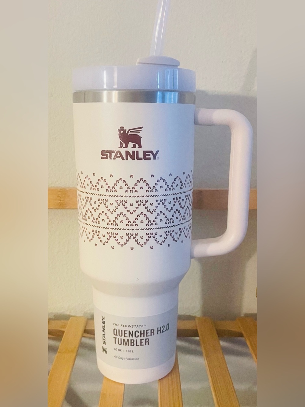 NEW…Stanley Flowstate Quencher H2.0 Tumbler Handle 40 Oz
